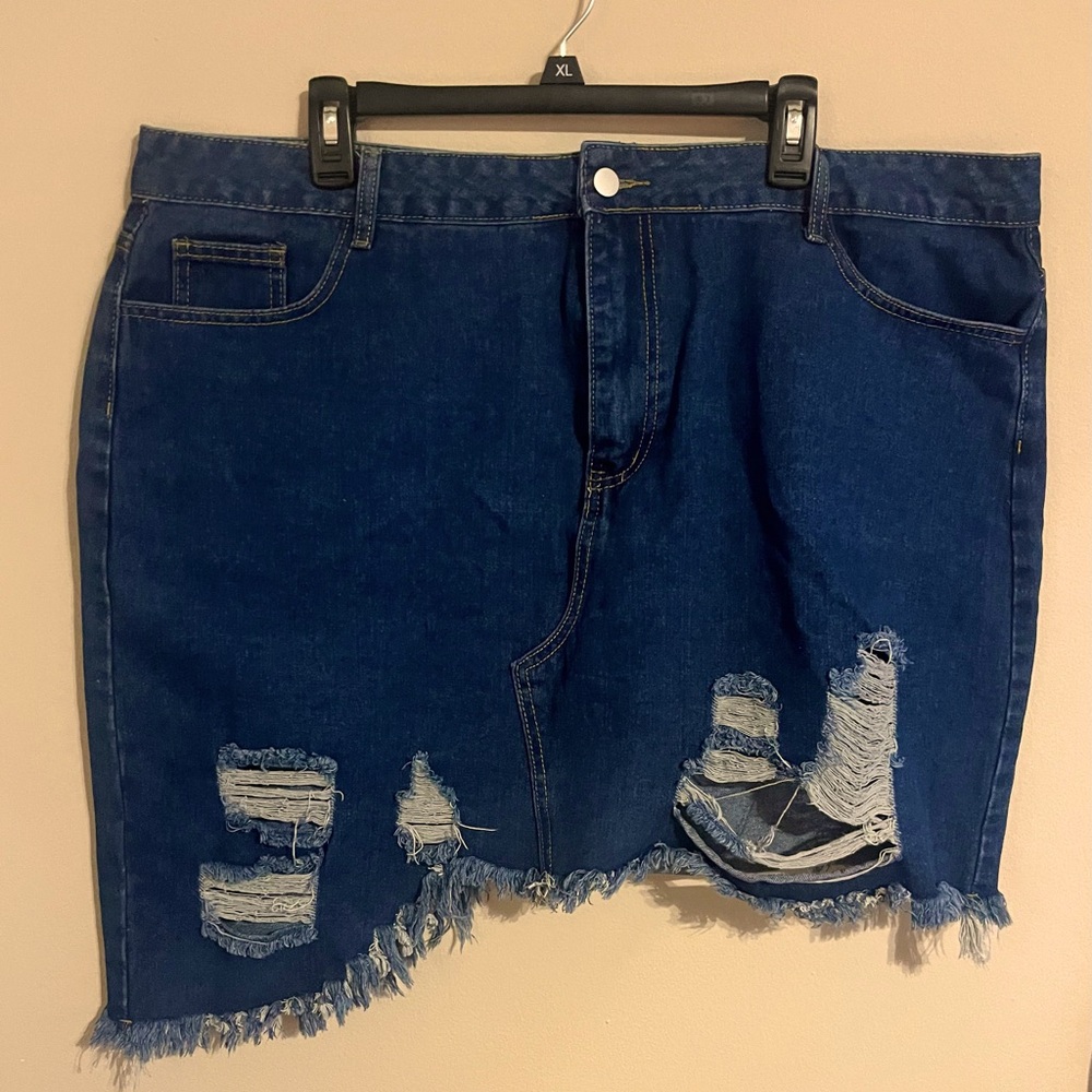 Shein Curve, 3xl, distressed asymmetrical denim mini skirt